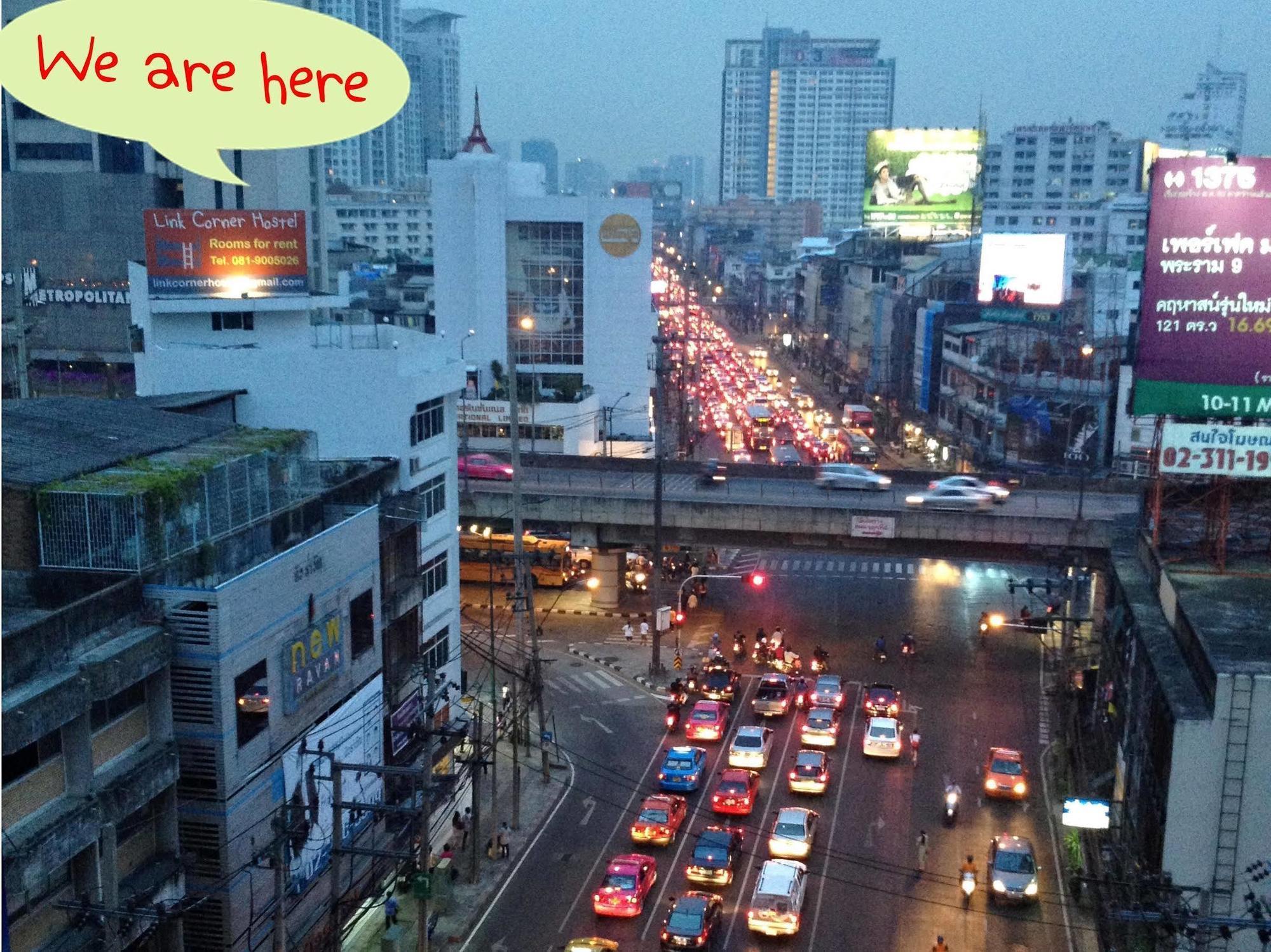 Link Corner Hostel Bangkok Exterior photo